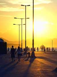 香港9大本地人才知道的影相打卡潮聖地📸|彩虹屋邨、怪獸大廈、海邊木橋,本地人私藏的小眾秘境一次收藏📷✨