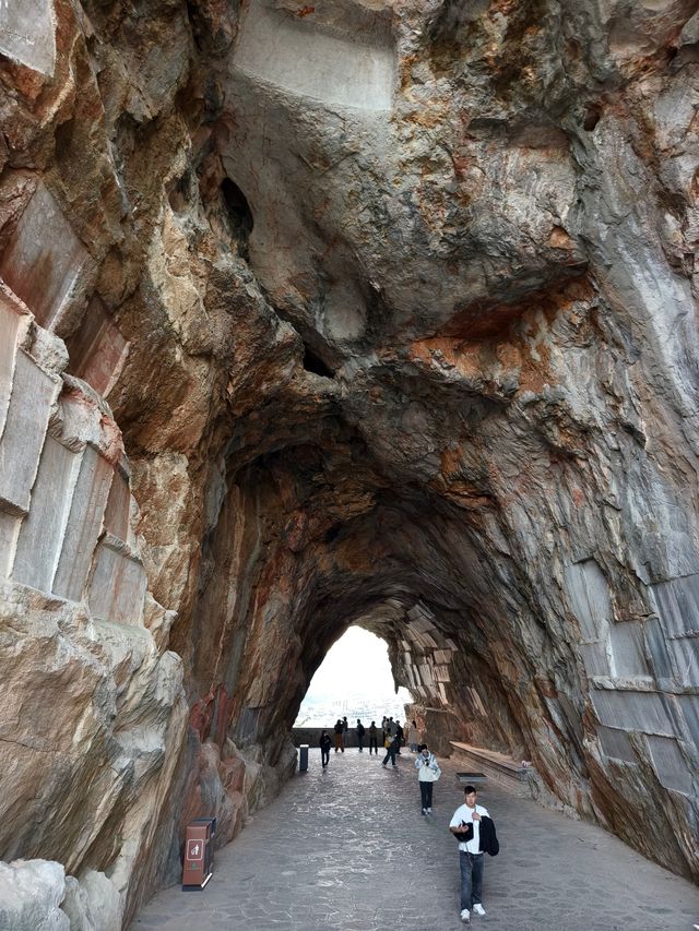 桂林私藏晚霞地！仙鶴峰承包整片紅藍天空