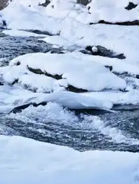 烏魯木齊冬日徒步 | 小眾冰瀑徒步秘境