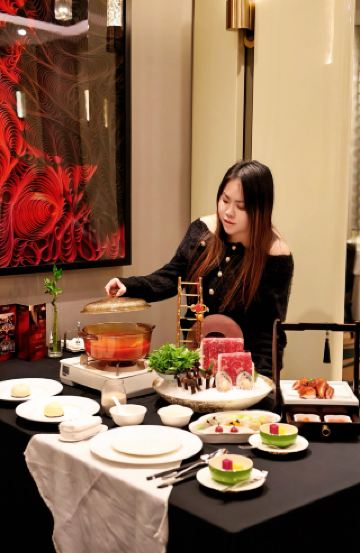 การได้ลิ้มลองอาหารจีนในวันเกิดและวันวาเลนไทน์นั้นอร่อยจนน้ำตาไหลเลย!