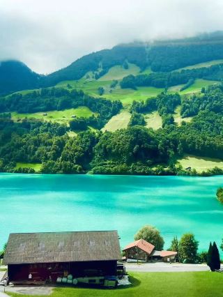 ทริป 4 วันไปฝรั่งเศส อิตาลี และสวิตเซอร์แลนด์ ในราคาเพียง 4,000 หยวนต่อคน ถือเป็นข้อเสนอที่คุ้มค่ามาก!