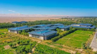 敦煌国際ホテル | 砂漠のオアシスでシルクロードの夢を体験