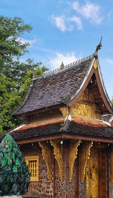 ルアンパバーンにあるワット・シェントーンは、タイで最も古い寺院の一