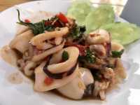 กินเที่ยวหาดลับ