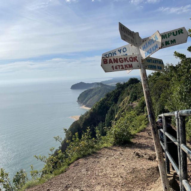 Hiking in Bukit Kluang Besut