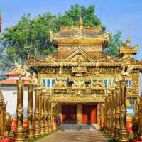 วัดไทยวัฒนาราม อ.แม่สอด จ.ตาก