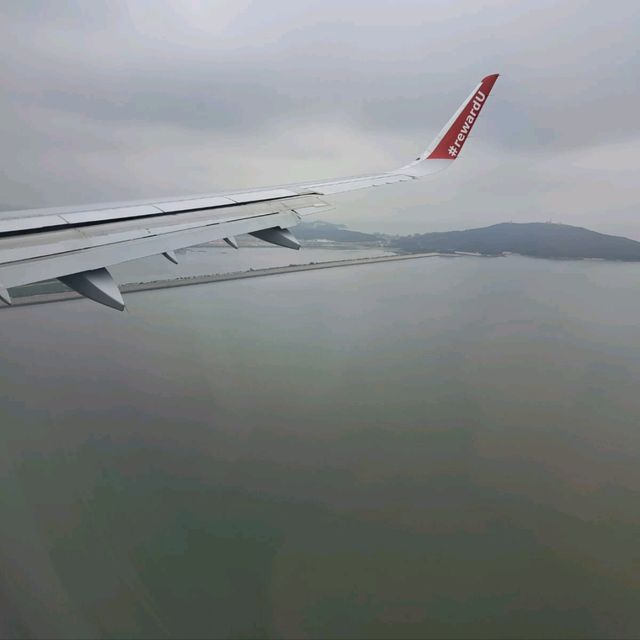 ✈️搭飛機去首爾啦😆食飛機餐🍴欣賞高空風景😍