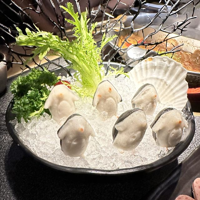 湊湊火鍋湯底有3拼+無限任食鴨血豆腐