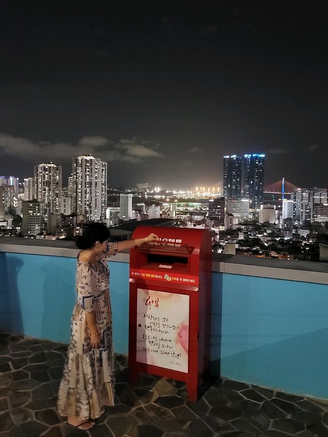 밤에가도 예쁜 초량이바구길의 유치환의 우체통📮