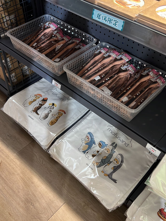 大量超人氣的mofusand貓貓的商品😍😍