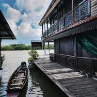 ตลาดบ้านใหม่​ 100  ปี