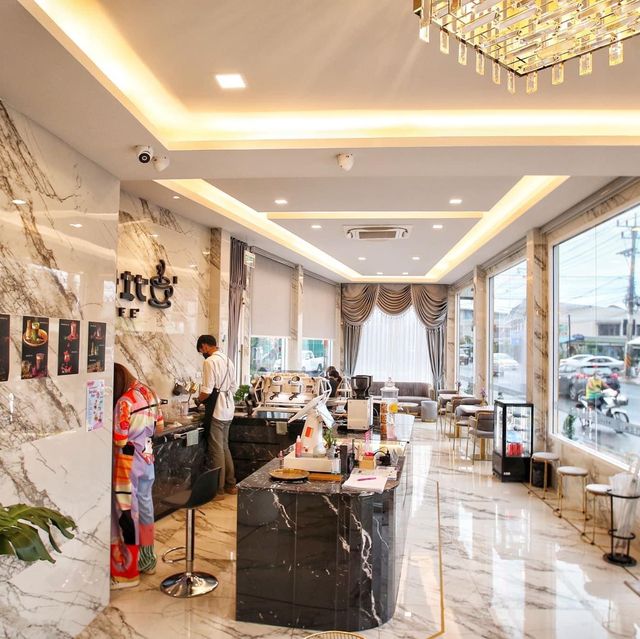 Hachito' Cafe  