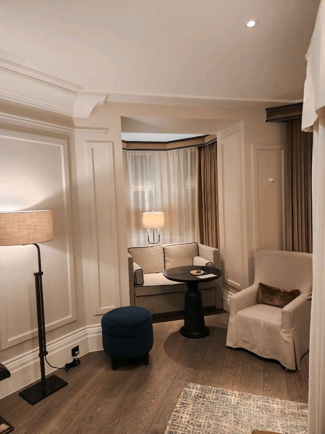 Luxury hotel near Russel Square, London