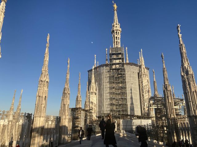 意大利🇮🇹必去嘅米蘭大教座Duomo di Milano