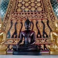 ขอพร พระพุทธไสยาสน์องค์ใหญ่