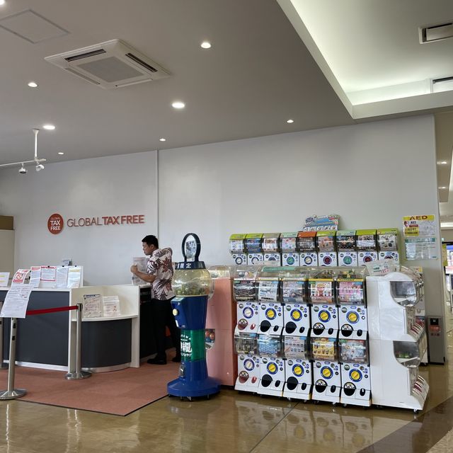 小朋友喺沖繩Ashibinaa outlet都有好多野玩