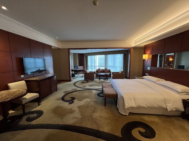 中国深圳のシェラトン福田ホテルのスイートルームが最高だった