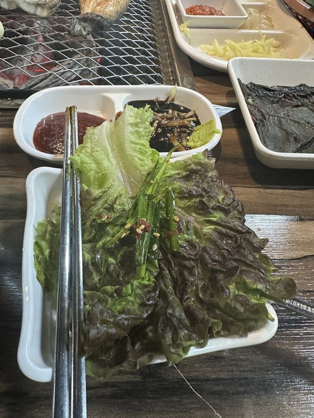 🇰🇷首爾弘大｜新鮮原條炭燒鰻魚🐟