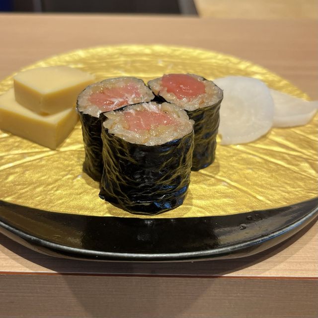 【大阪・天王寺】予約困難店の味を楽しめる「鮨さわ田」