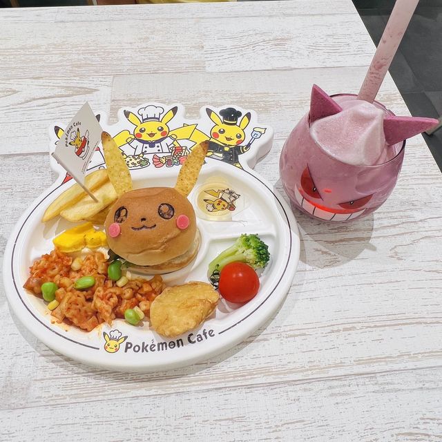 【大阪卡通café】餐廳口碑極佳，比卡超跳舞驚喜