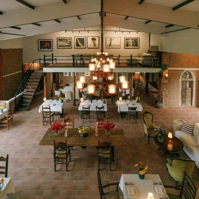 Cafe bar Restaurants