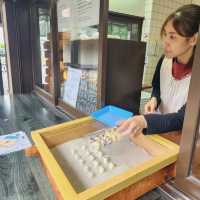 An Onsen That’s As Blue As The Ocean