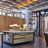 Luxury Lifestyle Hotel In Singapore