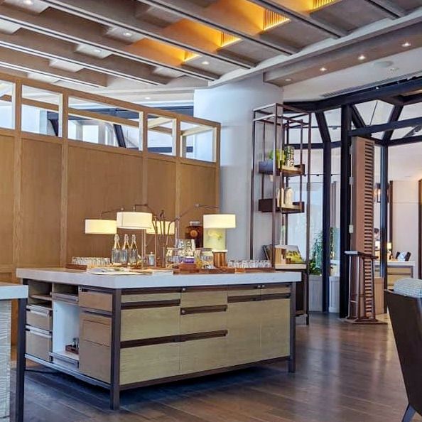 Luxury Lifestyle Hotel In Singapore