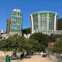 香港島南邊，淺水灣泳灘！流連忘返！