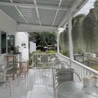 หน้าบ้าน Na baan cafe  สายบุรี ปัตตานี