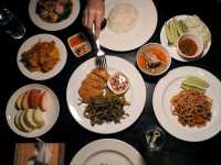 นอนแพ โดดน้ำ รวมอาหาร 2 มื้อเช้า - เย็นแบบบุฟเฟ่ต์ !!!