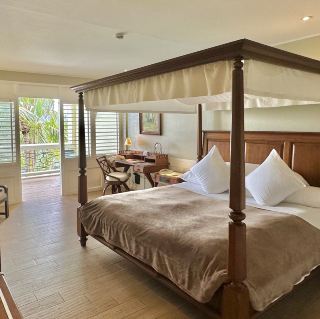 Cebu Plantation Bay Resort Lagoon View Room