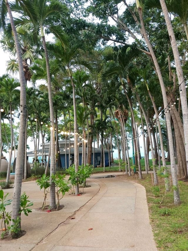 AQUA BEACH CAFE @ PATTAYA