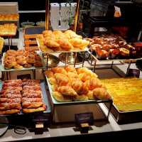 Great breakfast spread at Hard Rock Hotel Des