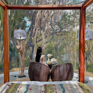 A dreamlike overnight stay in the African forest at the Mauritius Bubble Lodge