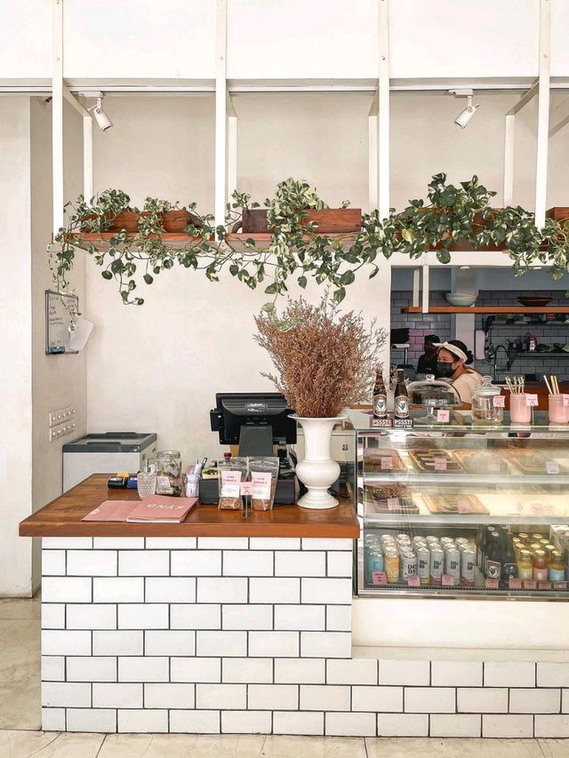 Kynd Cafe