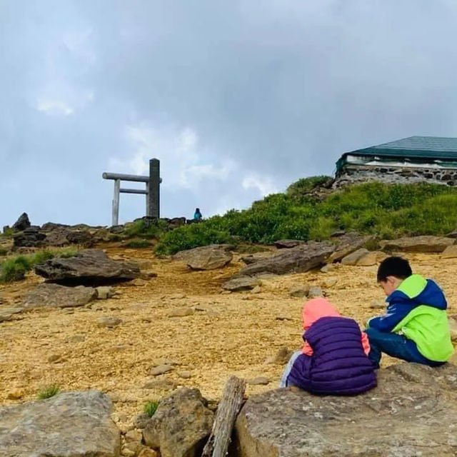 藏王御釜· 熊野岳·藏王山·刈田岳