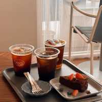 Voiii Coffee：市中心熱門打卡咖啡店，美味咖啡甜點讓你流連忘返