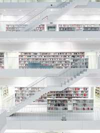 Literary Escape at Stuttgart Library 📚