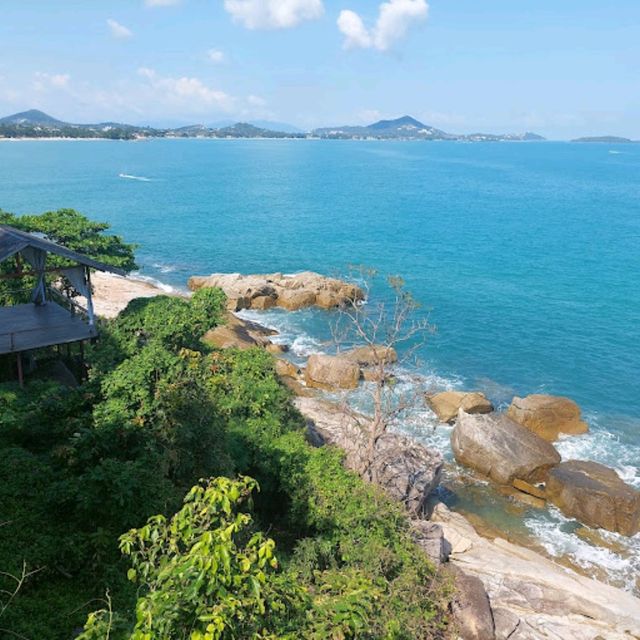 ลาดเกาะ