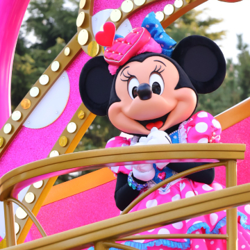もうすぐで終了！ミニーちゃんのパレード | Trip.com 東京ディズニーランド