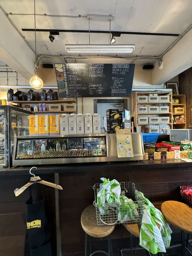 Brooklyn Roasting ร้านกาแฟไวป์ริมน้ำ MVP โอซาก้า