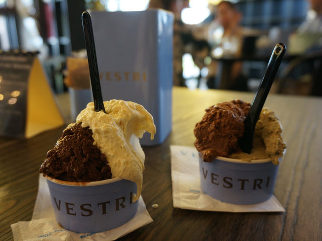 アレッツォ郊外にあるチョコレートショップVestri