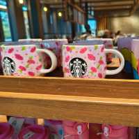 Starbucks Coffee สาขา Nara Park