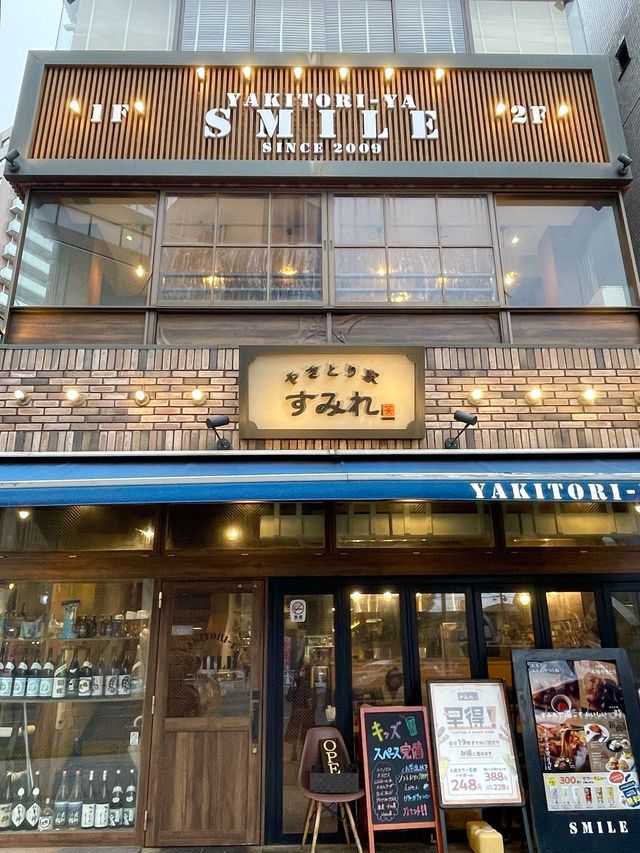 【やきとり家すみれ所沢店/埼玉県】赤ワインの「こぼれ」なんて見たことない！