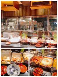 「The Grand Buffet」：澳門上葡京酒店內的豪華自助餐廳，享譽口碑