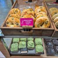 Must Try Bagels & Cinnamon Rolls!