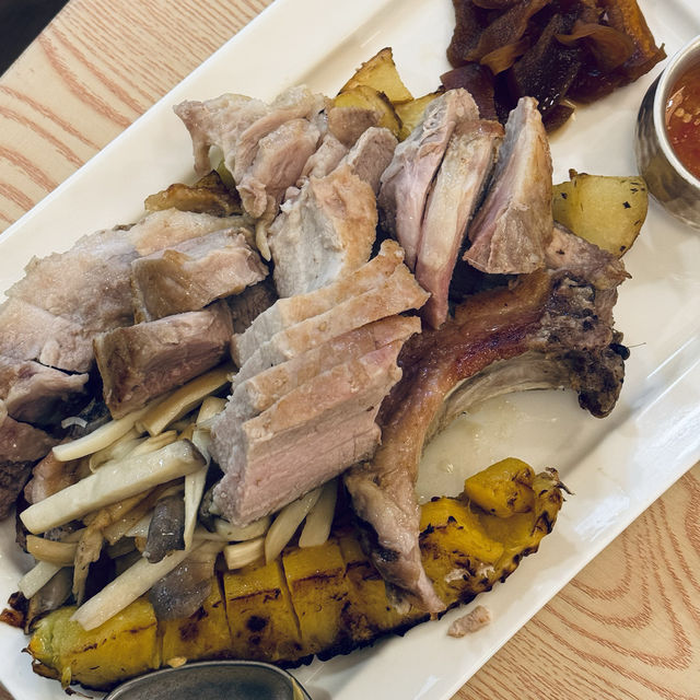 🏚️料理X空間 (深水埗)