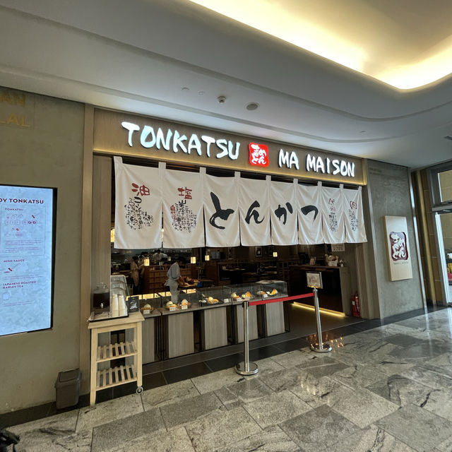 Food options at mid valley shopping centre