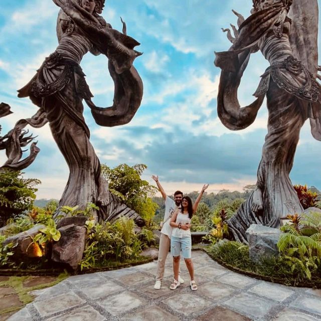 Ubud: Bali's Cultural Heartbeat 🌿🎨